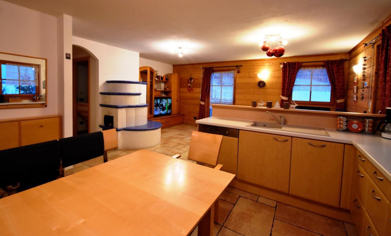 巴迪亚Chalet Alla Cascata公寓 外观 照片