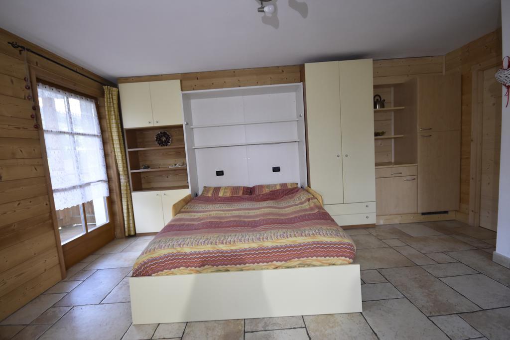 巴迪亚Chalet Alla Cascata公寓 外观 照片