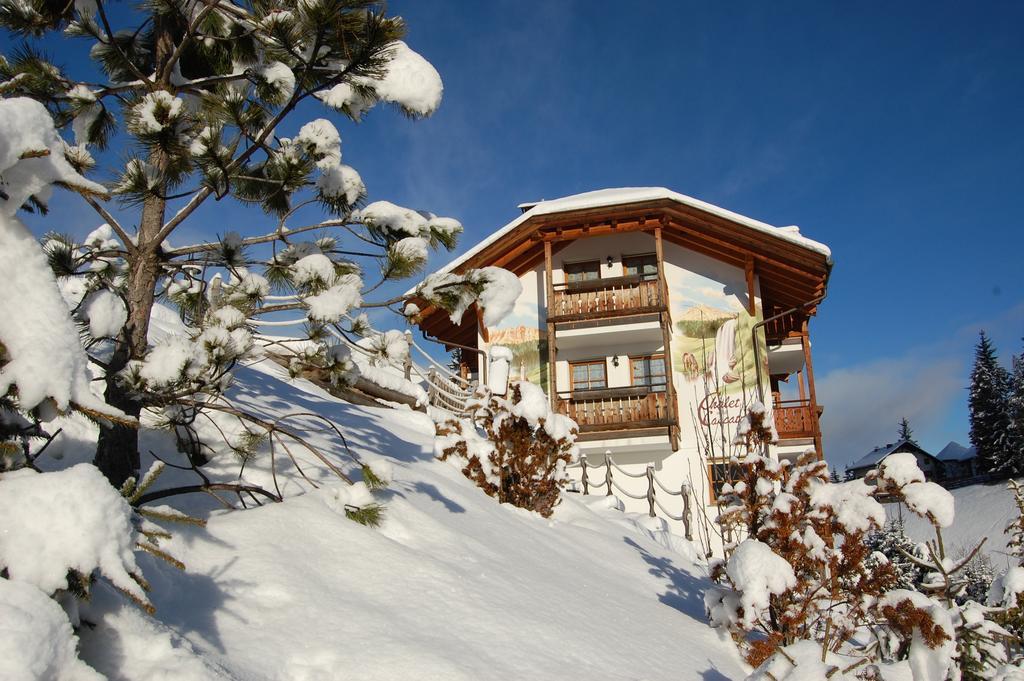 巴迪亚Chalet Alla Cascata公寓 外观 照片
