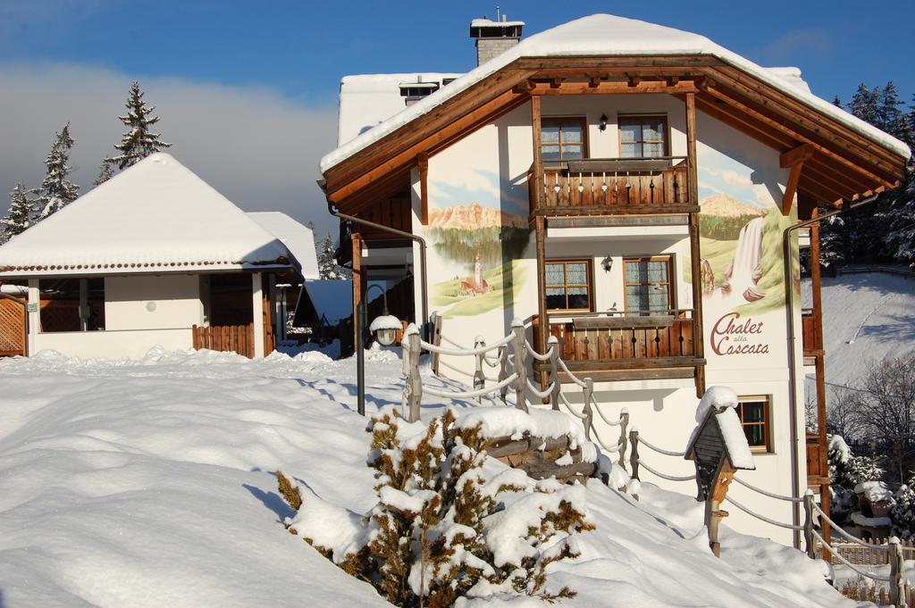 巴迪亚Chalet Alla Cascata公寓 外观 照片